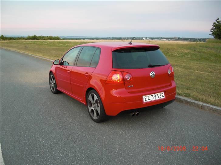 VW Golf 5 GTI - SOLGT billede 3