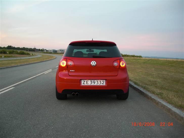 VW Golf 5 GTI - SOLGT billede 4