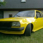 Opel ascona