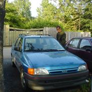 Ford Escort st
