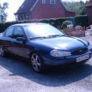 Ford Mondeo 2,0 SOLGT.....