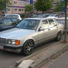 Mercedes Benz 190 E solgt