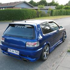 Toyota corolla 1,6 gsi solgt