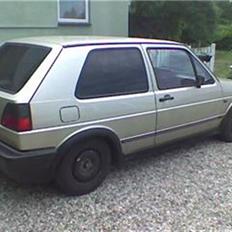 VW         Golf 2 byttet