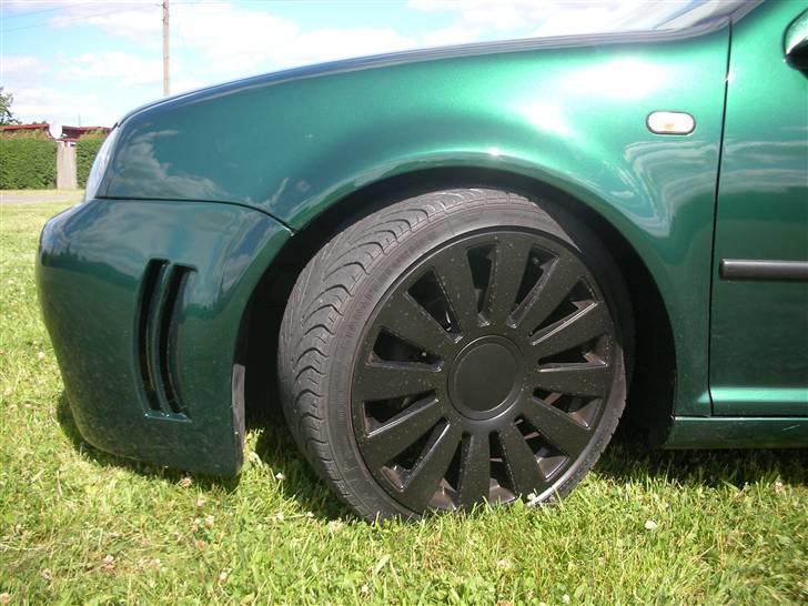 VW GOLF 4 SOLGT billede 10