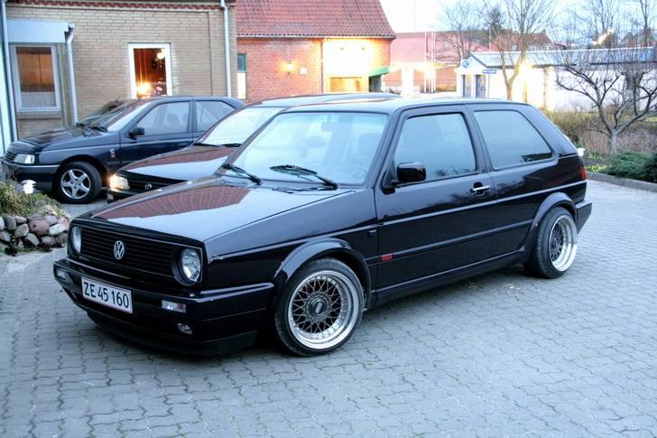 VW Golf 2 GTI - nymalede fælge+3" kanter billede 1