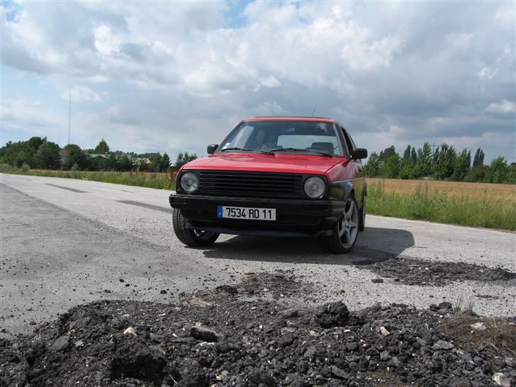 VW golf 2 SOLGT - fronten... billede 2