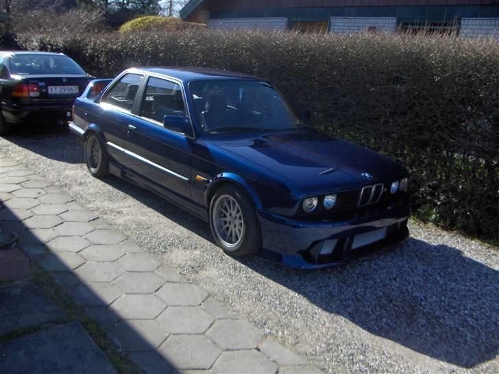 BMW 316i billede 1