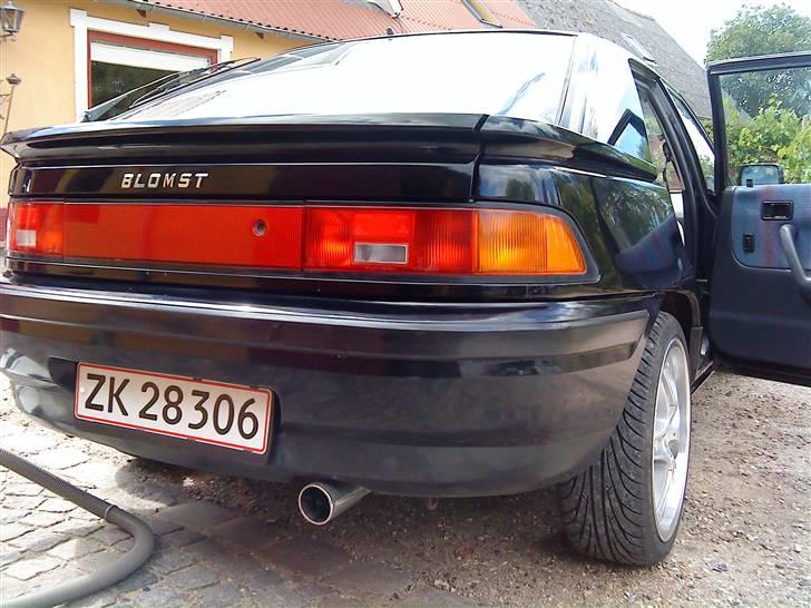 Mazda 323 f SOLGT billede 5