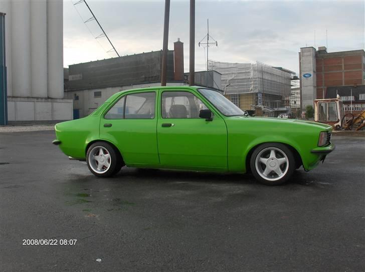 Opel kadett c 2.2E byttet. billede 2