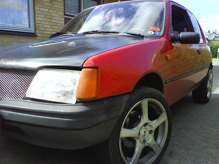 Peugeot 205 xr billede 1