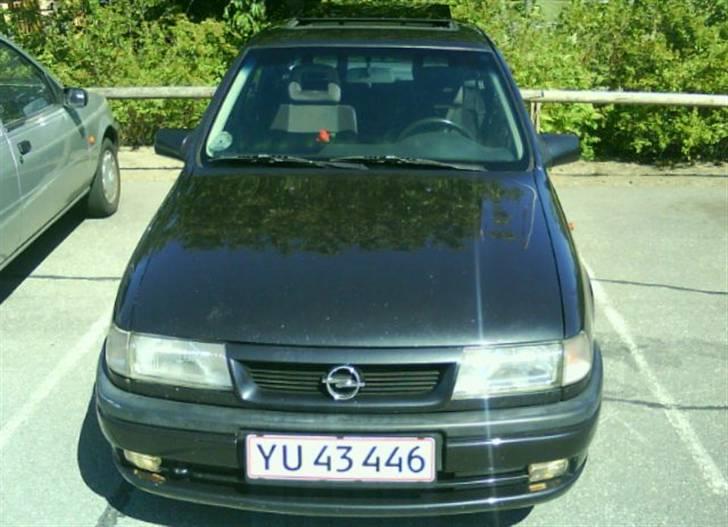 Opel vectra a 2.0 8v solgt  billede 1