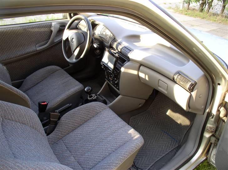 Opel astra  SOLGT billede 9