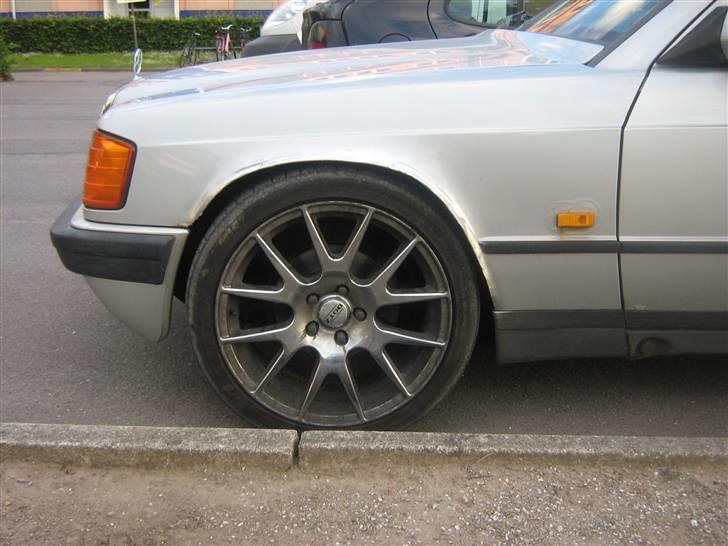 Mercedes Benz 190 E solgt billede 2