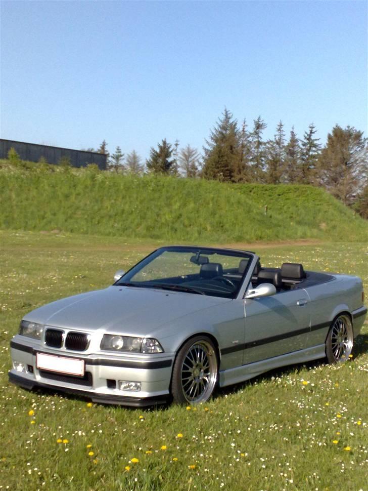 BMW 320i cabriolet (solgt) billede 2