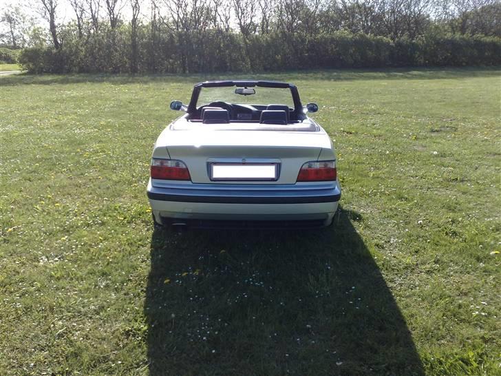 BMW 320i cabriolet (solgt) billede 6