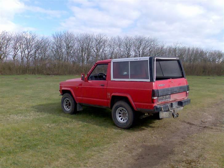 Nissan Patrol 260 Pick-up Solgt billede 5