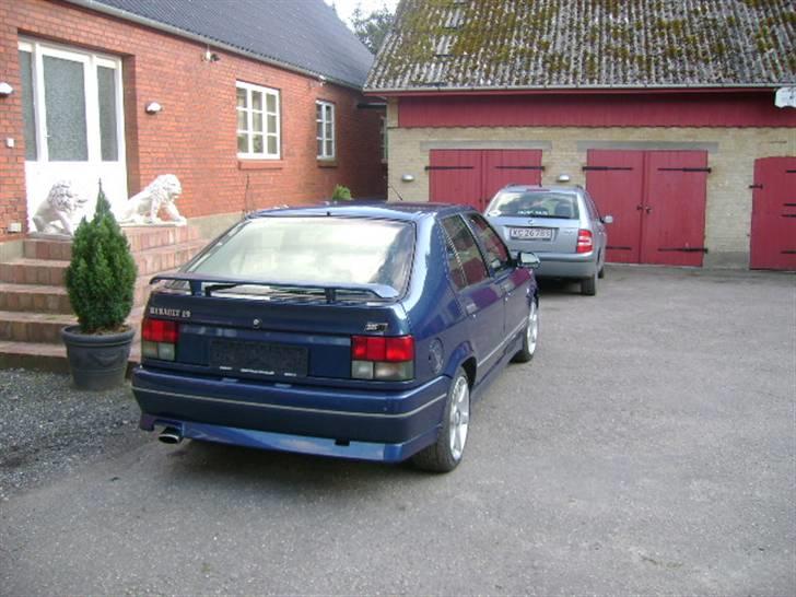 Renault 19 1,8 16v solgt :( billede 9