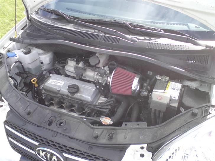 Kia Picanto - Luftfilter.. Nu mangler der bare noget alurør og en bøjning.. billede 8