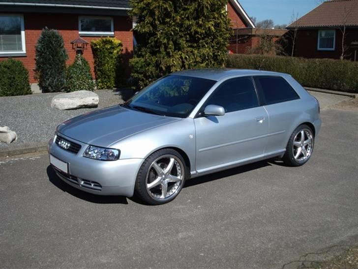 Audi A3 1.8 Turbo *Solgt* billede 2