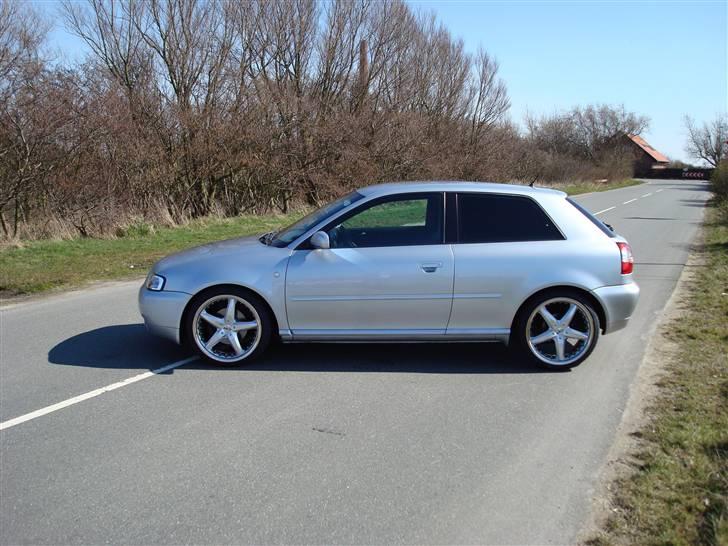 Audi A3 1.8 Turbo *Solgt* billede 8