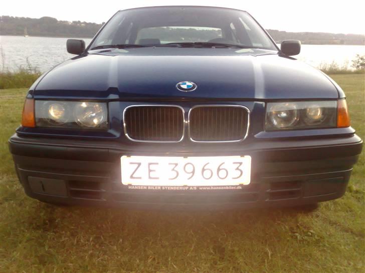 BMW 320i E36 *SOLGT* billede 9