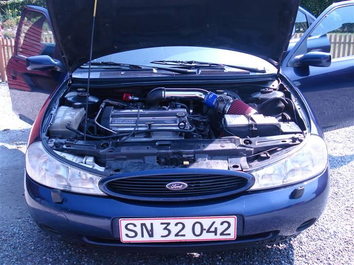 Ford Mondeo 2,0 SOLGT..... billede 3