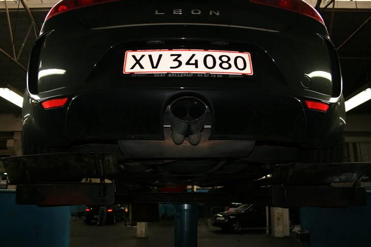 Seat SEAT LEON BLACK & WHITE #SOLGT# - Lidt bagfra billede 11