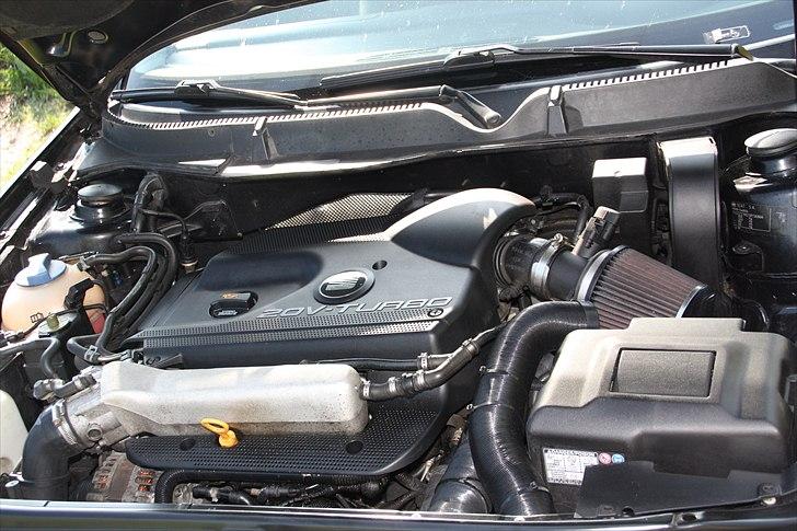 Seat Leon 20VT *totalskadet* billede 4