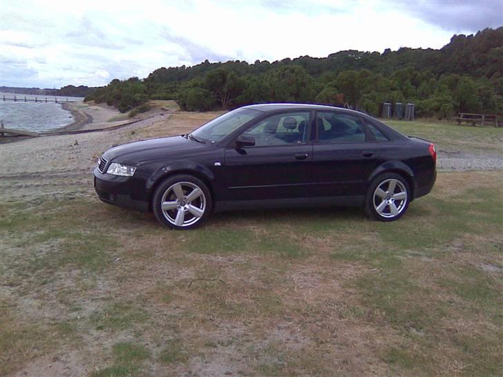 Audi A4 1,8 T (SOLGT) - Bramslev Bakker 2008 billede 2