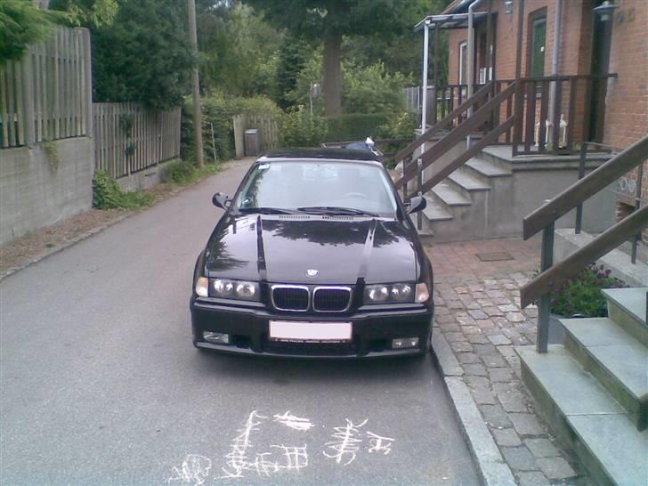 BMW 318iS - SMADRET billede 2