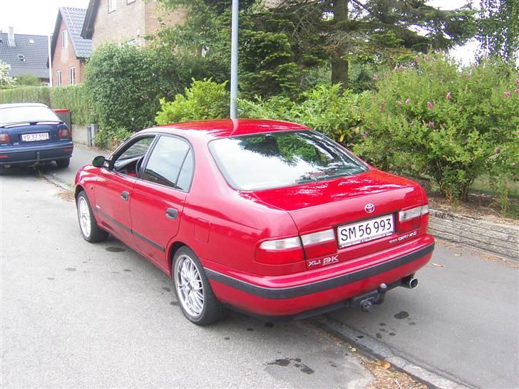 Toyota Carina E *Total skadet* - Carina´en bagfra billede 9