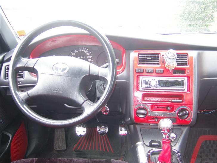 Toyota Carina E *Total skadet* - Interiør. billede 12