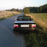BMW 320i Cabriolet *solgt*