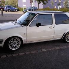 VW golf 1.6  (solgt)