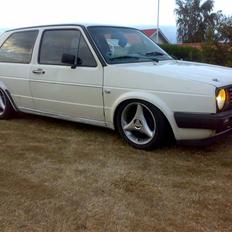 VW golf 1.6  (solgt)
