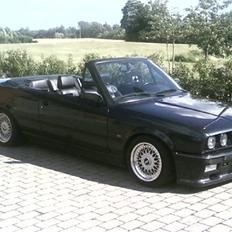 BMW e30 cab  smadret
