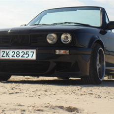 BMW BMW 325i Cabriolet Solgt