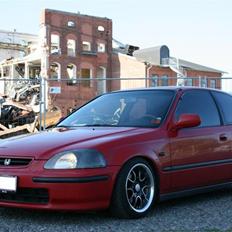 Honda Civic 1,6 VTI *Solgt*
