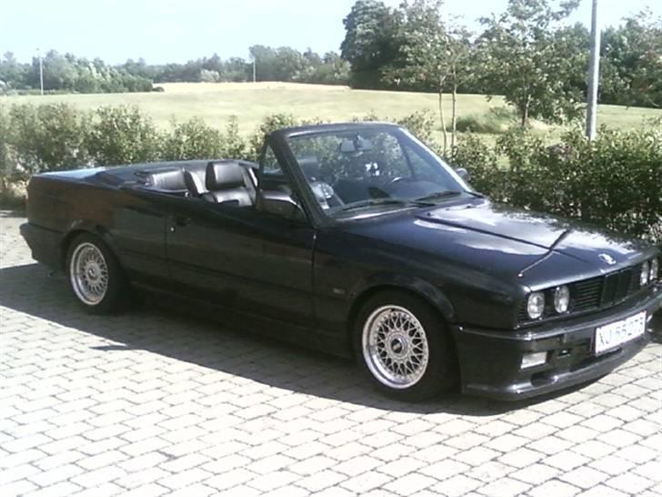 BMW e30 cab  smadret billede 1