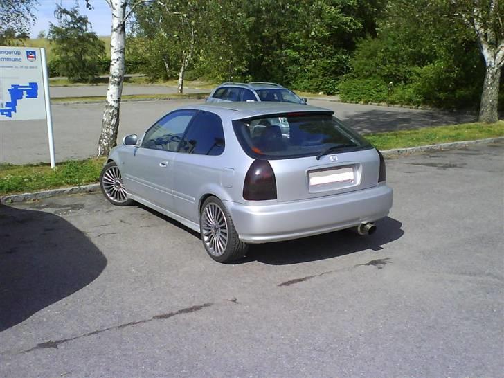 Honda civic vti (solgt) billede 16