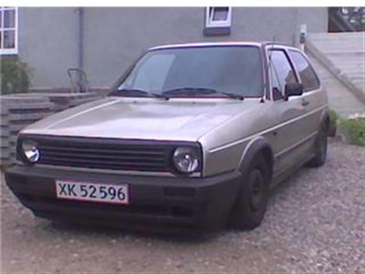 VW         Golf 2 byttet - når den ligger lavt.. dejligt billede 9