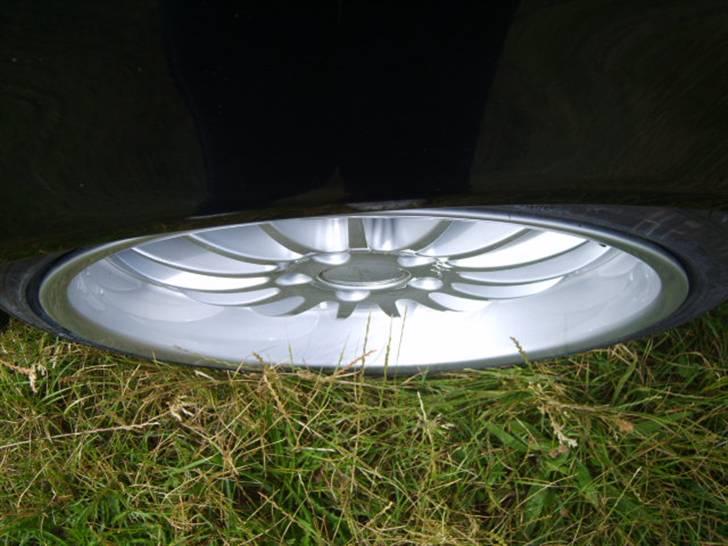 BMW 523i/528i e39 " SOLGT" billede 12