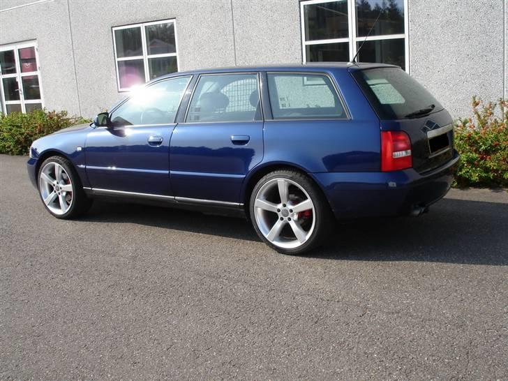 Audi A4 2.4 Avant Facelift  billede 14