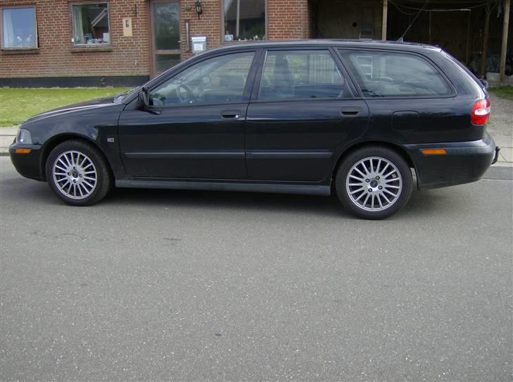 Volvo v40 1,8 jubilæum solgt billede 5