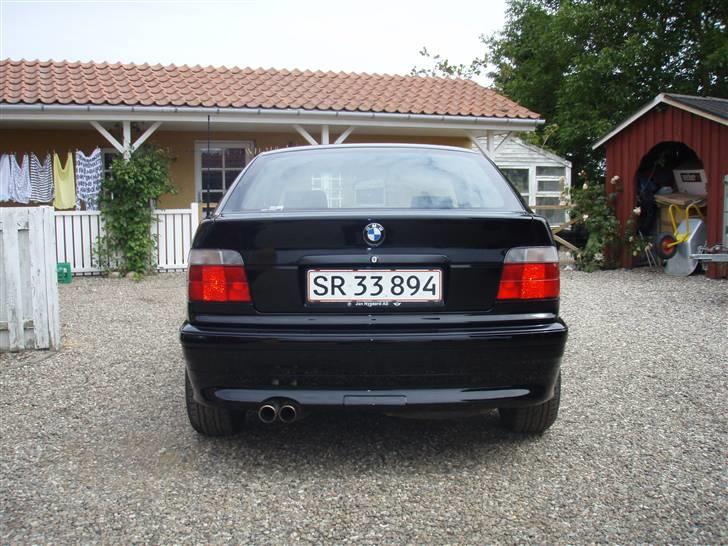BMW 318TI Compact * SOLGT* billede 3