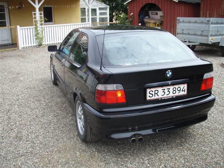 BMW 318TI Compact * SOLGT* billede 5