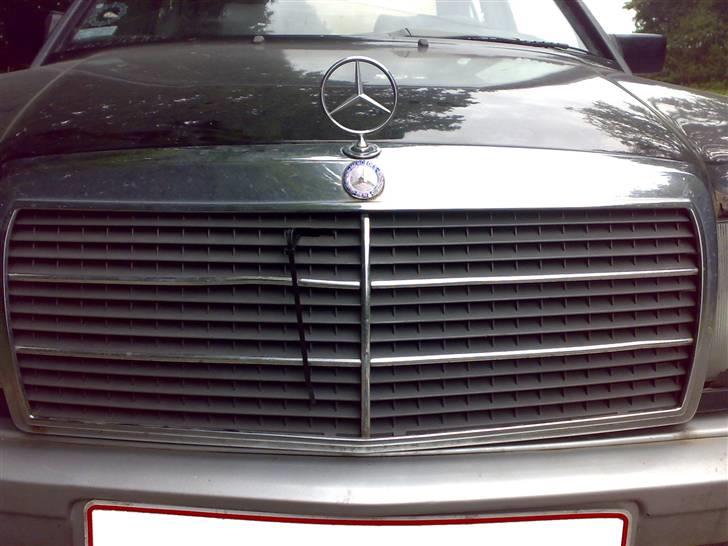 Mercedes Benz 190 E  >>>SOLGT<<< - Før en tur på værkstedet billede 5