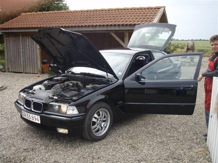 BMW 318TI Compact * SOLGT* billede 12