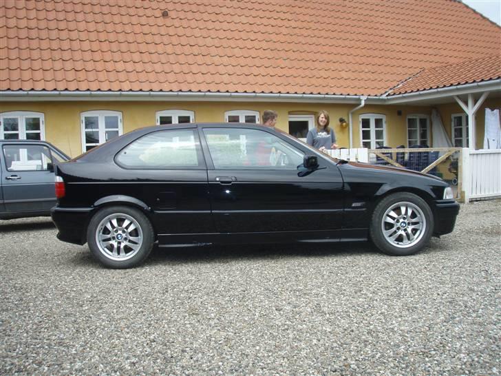 BMW 318TI Compact * SOLGT* billede 14